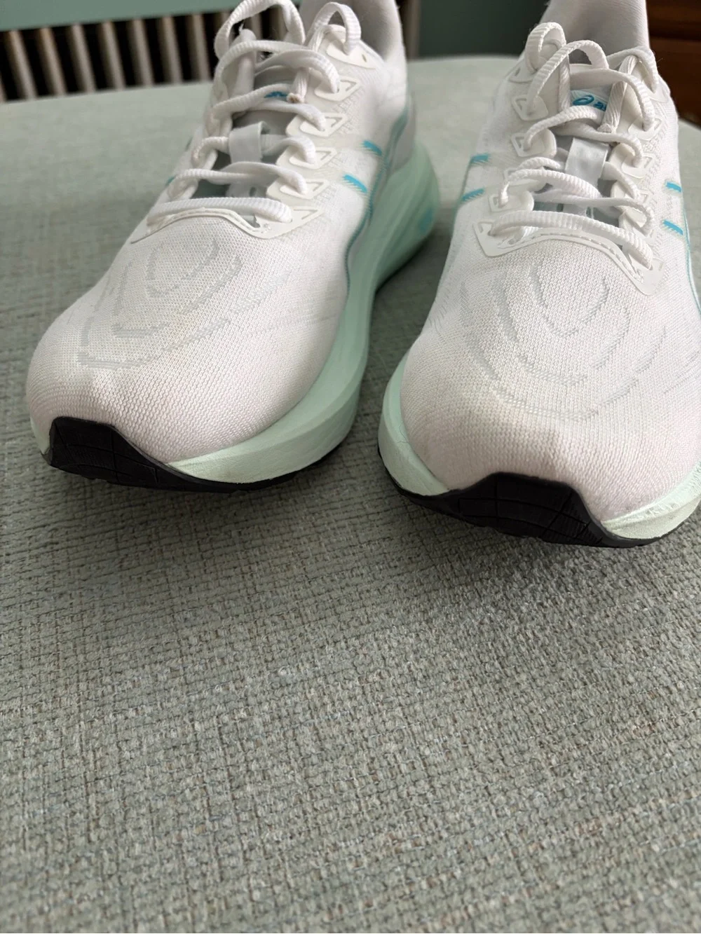 ASICS Gt-2000 13 Running Shoes. White/Soothing Sea. 9.5